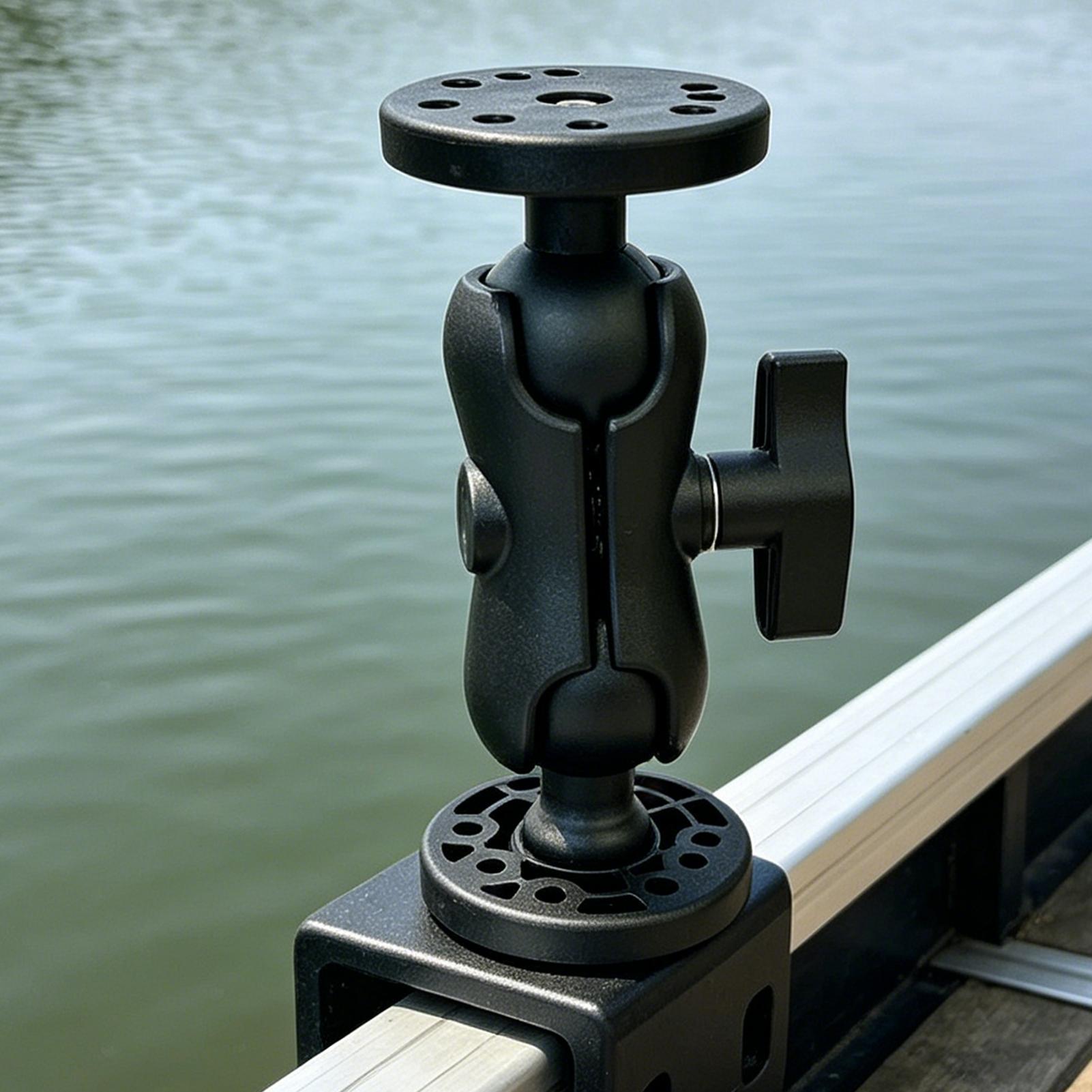 حامل جهاز تحديد مواقع الأسماك  - مراجعة Fishing Kayak Fish Finder Mount وسعره